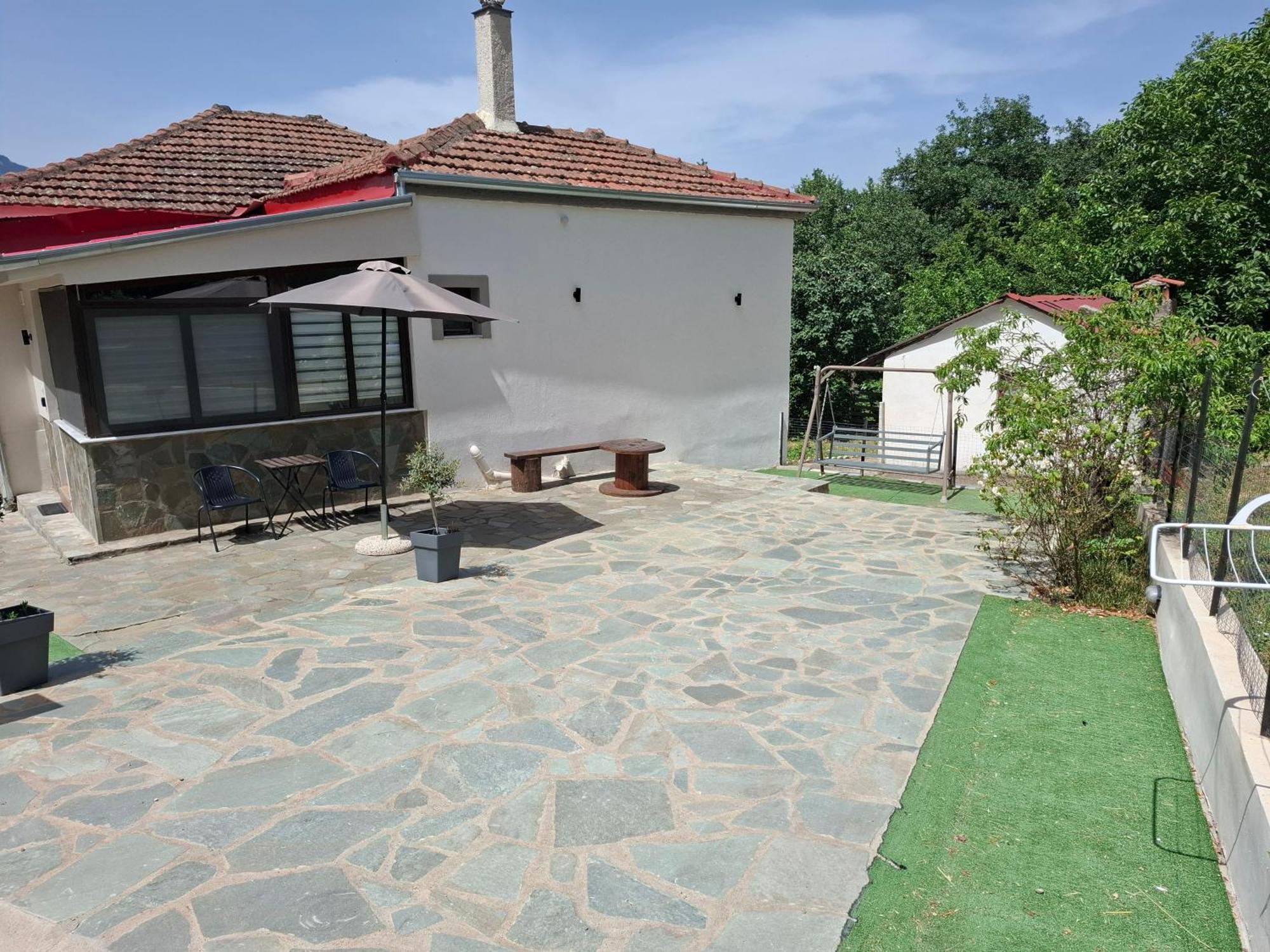 Paradise Of Meteora A