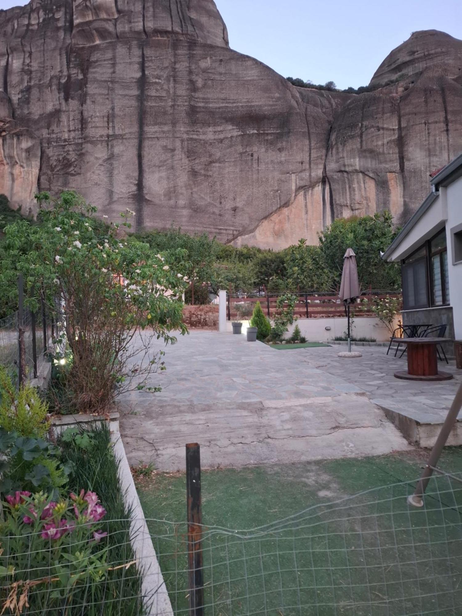 Paradise Of Meteora A